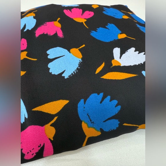 NWT J.CREW Top  Floral Ruffle Neck Button Down Blouse size S - Picture 9 of 9